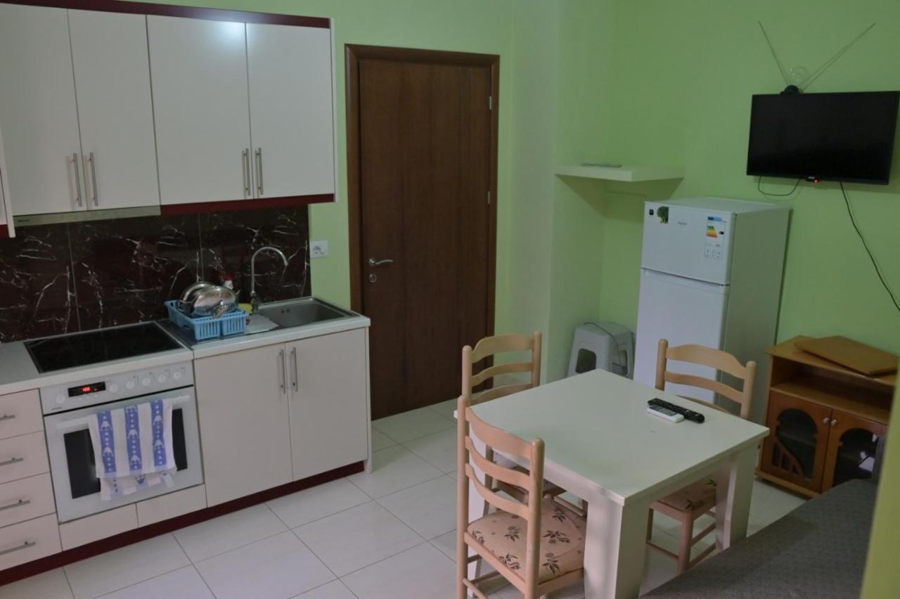 Mana Apartments Ксаміл Екстер'єр фото